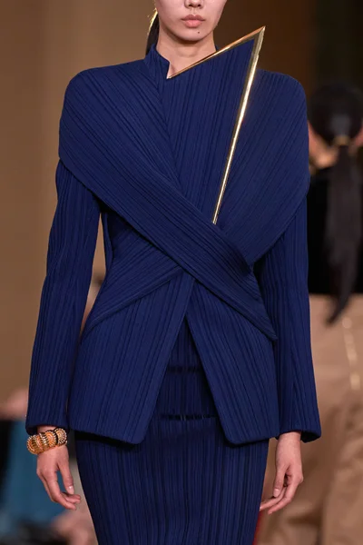 Look 58